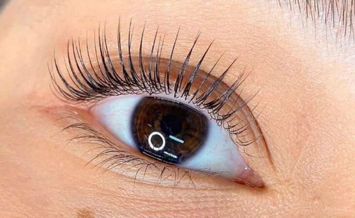 Lashes selbst laminieren und liften – die besten Sets